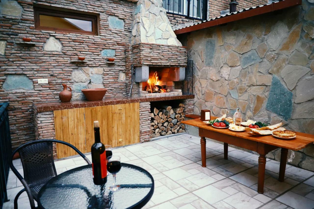 Apart Hotel With Wine Cellar - Old Tbilisi 1897 ภายนอก รูปภาพ